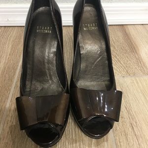 Stuart Weitzman- Patent Platform Bow Shoes